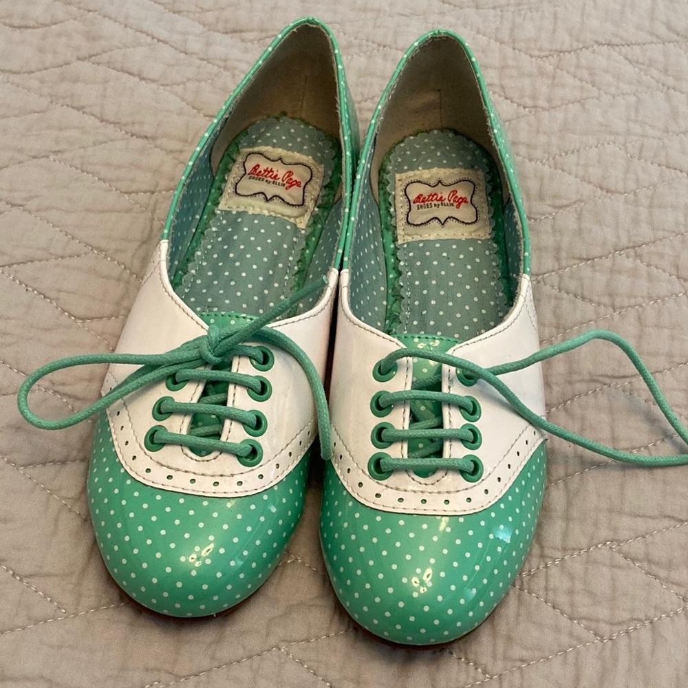 Bettie Page Shoes by Ellie Oxford Flats